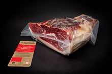 Cargar imagen en el visor de la galería, 1KG JAMON IBERICO DE BELLOTA DESHUESADO (CURADO +36 MESES)