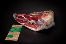 Cargar imagen en el visor de la galería, 1KG JAMON IBERICO DE CEBO DE CAMPO DESHUESADO (CURADO +30 MESES)