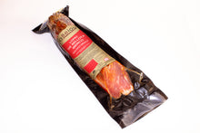 Cargar imagen en el visor de la galería, LOMO IBERICO DE BELLOTA. CURADO ARTESANALMENTE EN GUIJUELO. PESO 450gr