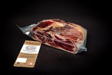 Cargar imagen en el visor de la galería, 1KG PALETA IBERICA DE CEBO DESHUESADA (CURADO +28 MESES)